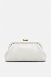 Weiße Abendtasche