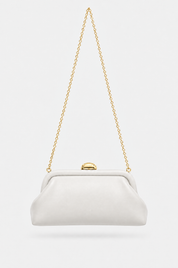 Weiße Abendtasche