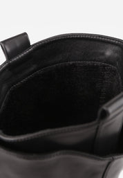 Schwarze Stiefel mit dünnem Absatz
