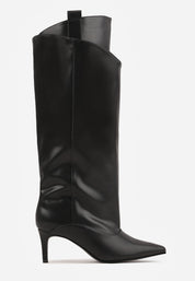 Schwarze Stiefel mit dünnem Absatz