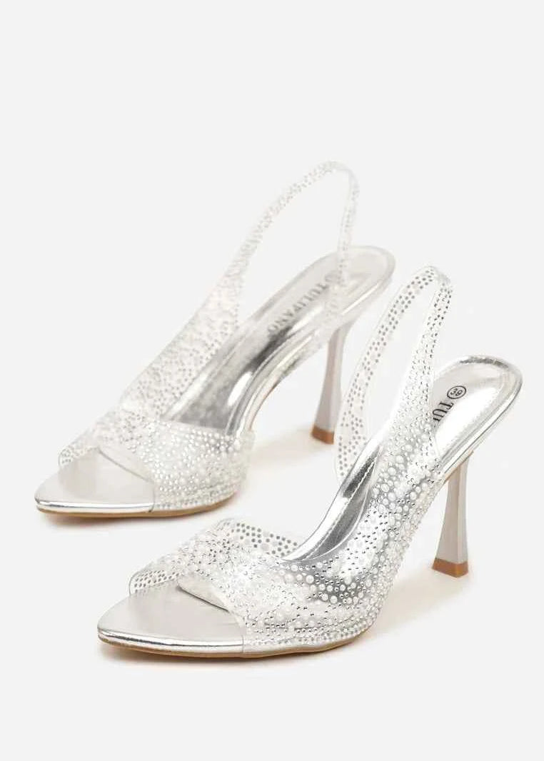 Silver sandale na tanku petu