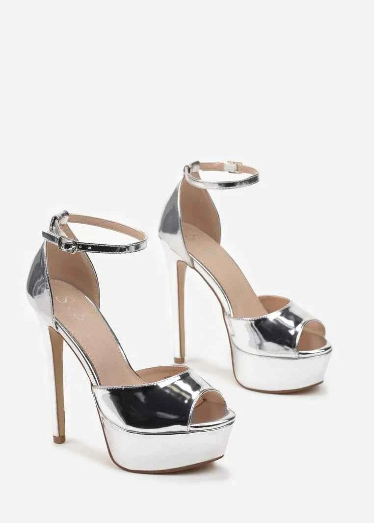 Silver sandale s visokom petom