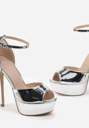 Silver sandale s visokom petom