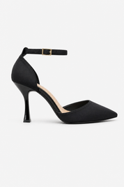 Schwarze Stilettos