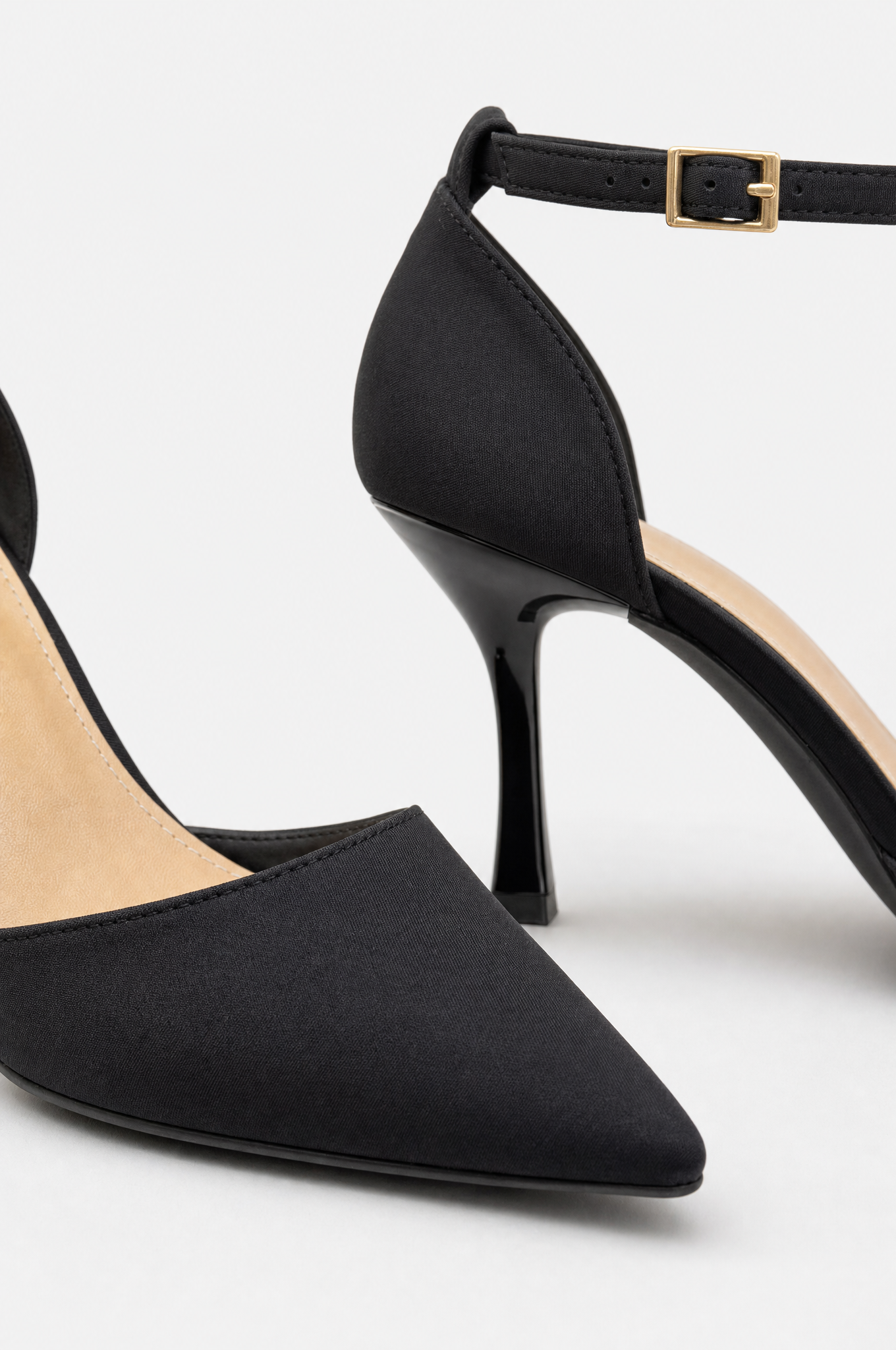 Schwarze Stilettos