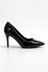 Schwarze Pumps mit Stilettoabsatz