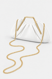 Weiße Abendtasche