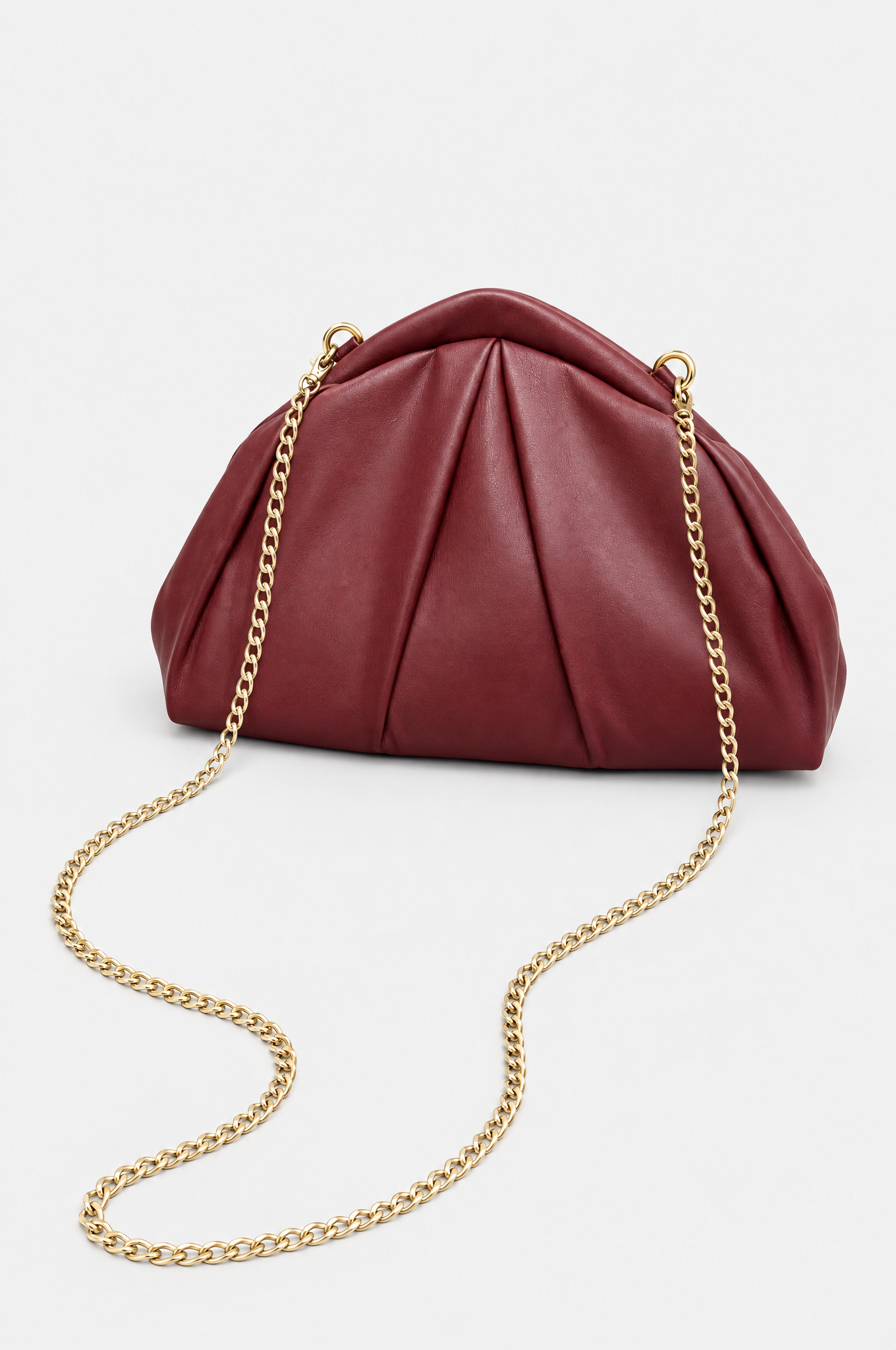 Bordeauxfarbene Abendtasche