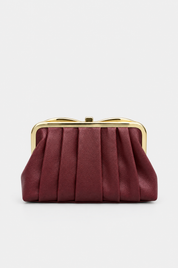 Bordeauxrote Abendtasche