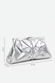 Silberne Abendtasche
