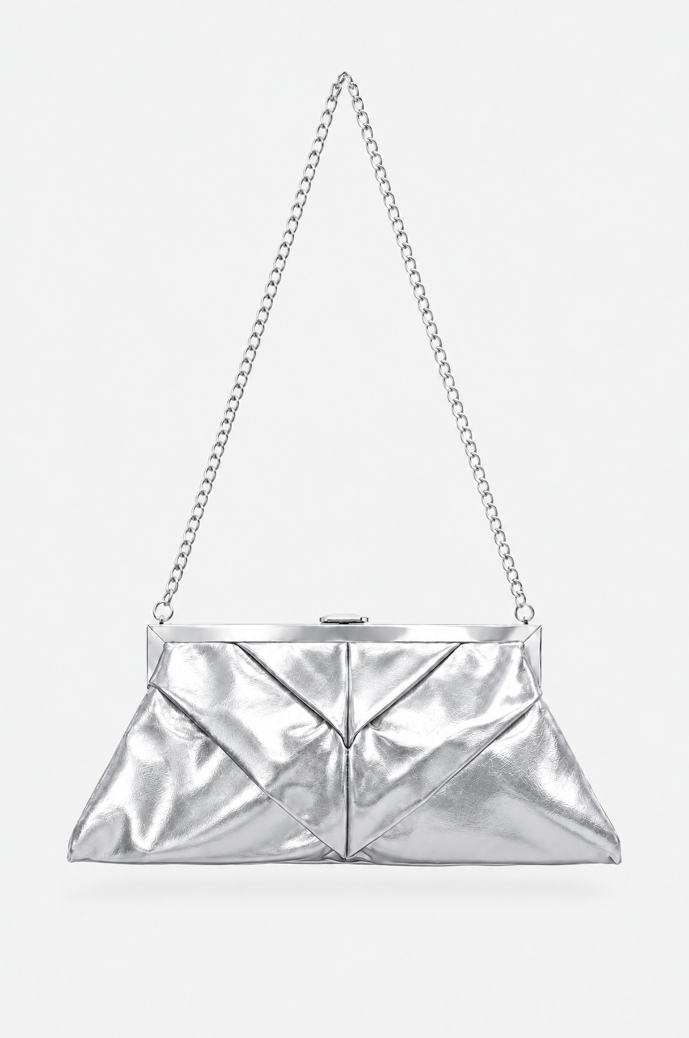 Silberne Abendtasche