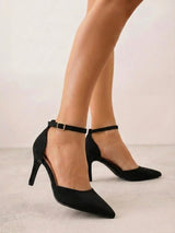 Schwarze Stilettos