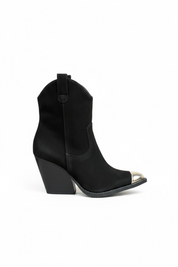 Schwarze Stiefeletten mit Blockabsatz