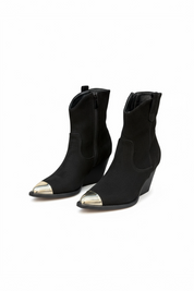 Schwarze Stiefeletten mit Blockabsatz