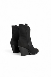 Schwarze Stiefeletten mit Blockabsatz