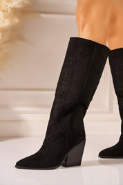 Schwarze Cowboystiefel mit Blockabsatz