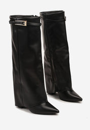Schwarze hohe Stiefel mit Blockabsatz
