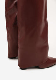 Bordeauxfarbene High Heels mit Blockabsatz