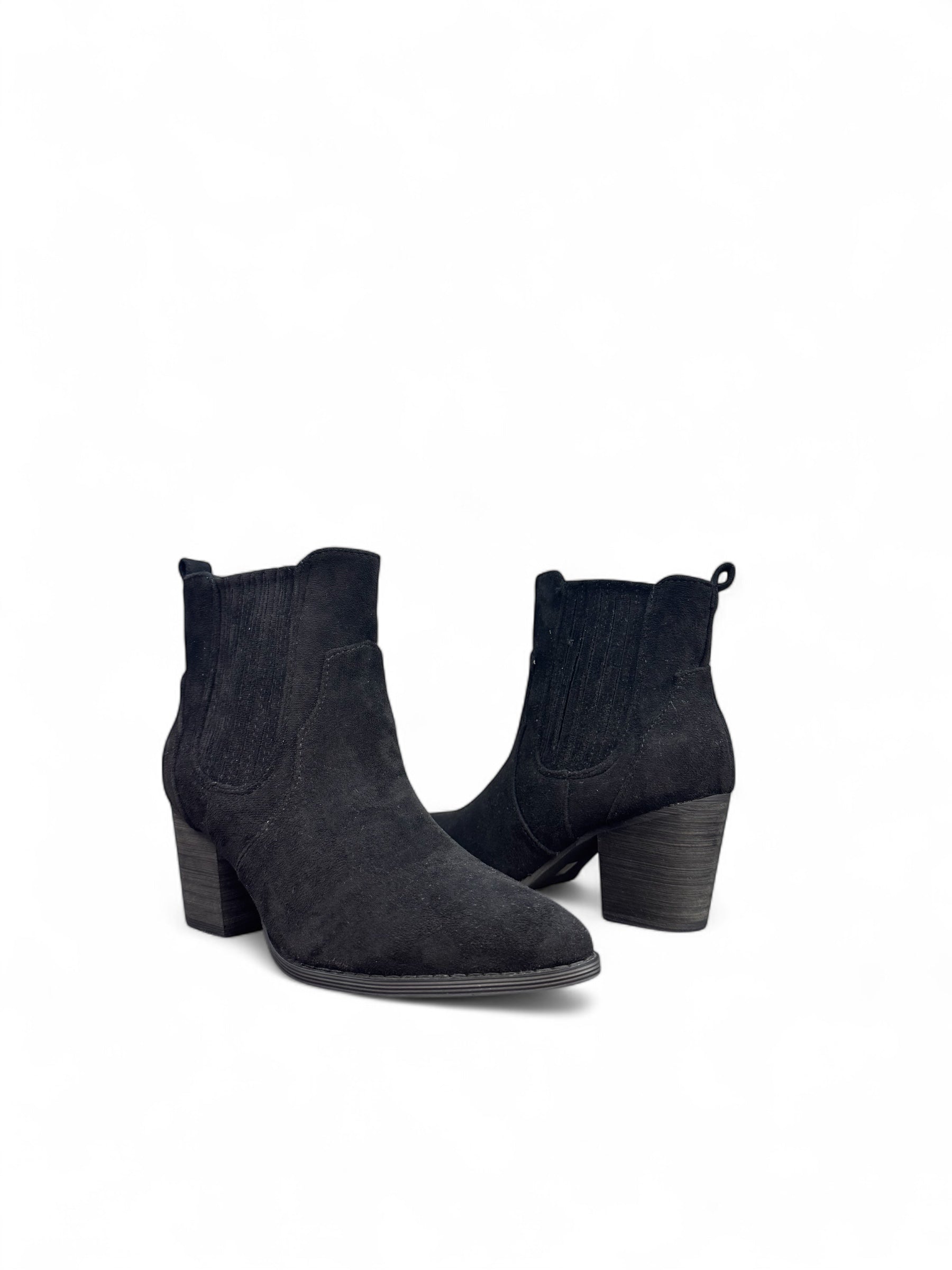 Schwarze Stiefeletten mit Blockabsatz