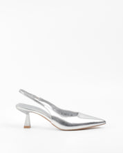 Silberne Stilettos mit dünnem Absatz