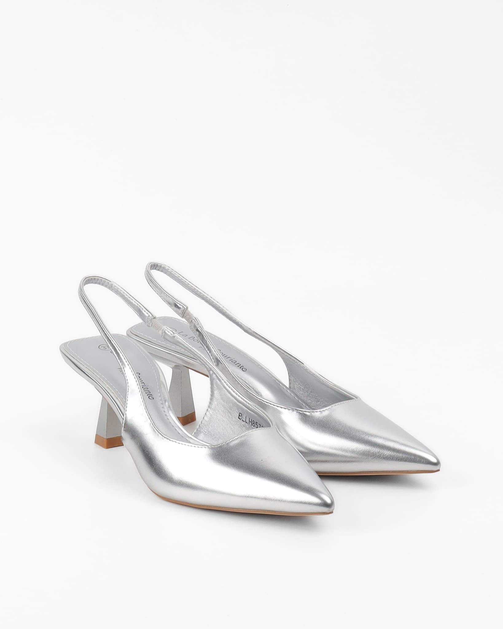 Silberne Stilettos mit dünnem Absatz