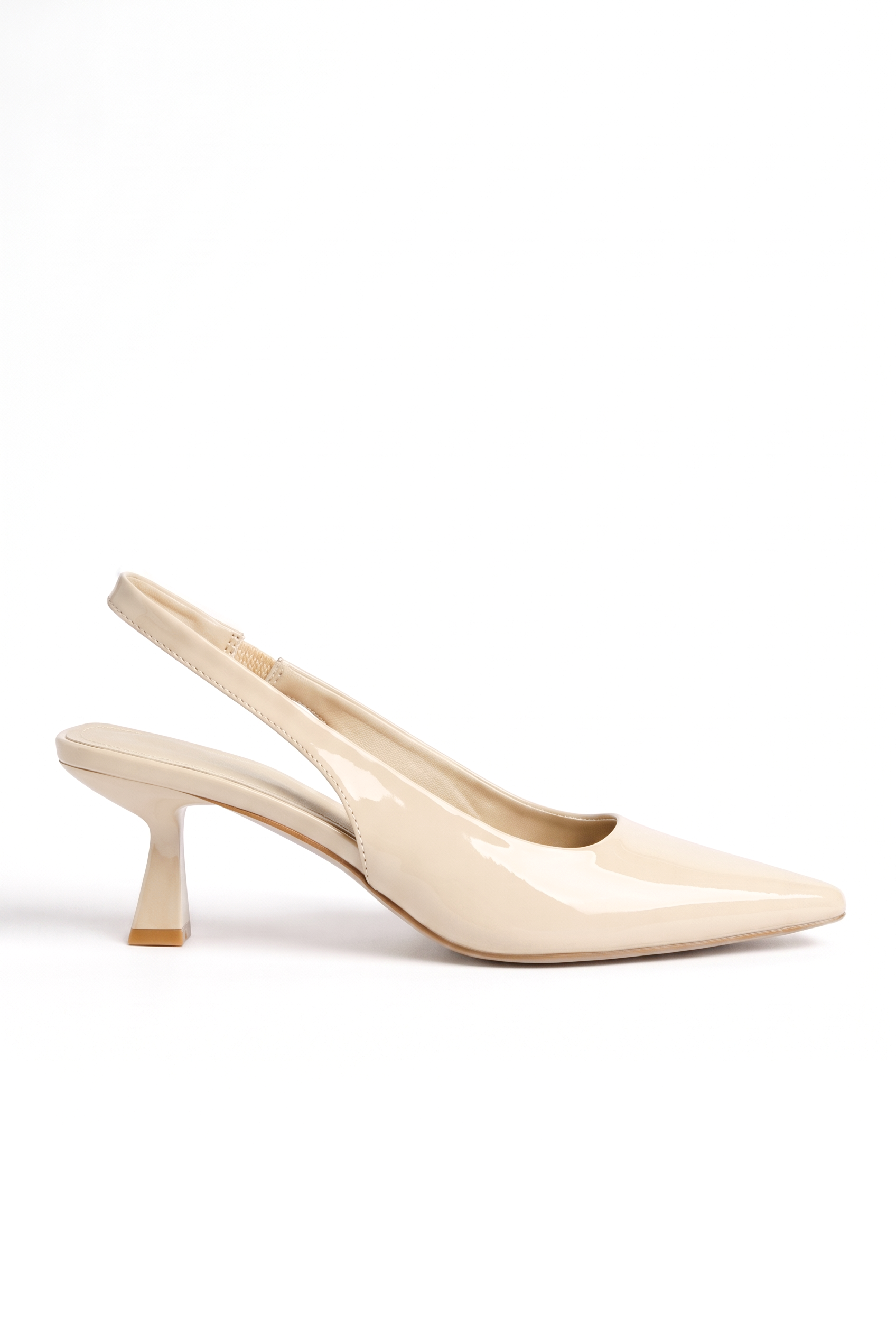 Beige High Heels mit dünnem Absatz
