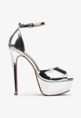 Silberne Sandalen mit hohem Absatz