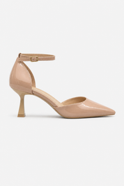 Beige Sandalen mit dünnem Absatz
