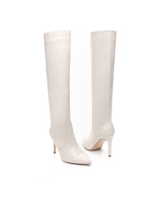 Beige Stiefel mit dünnem Absatz