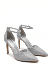 Silberne Stilettos mit dünnem Absatz