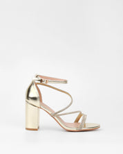 Goldene Blockabsatz-Sandalen