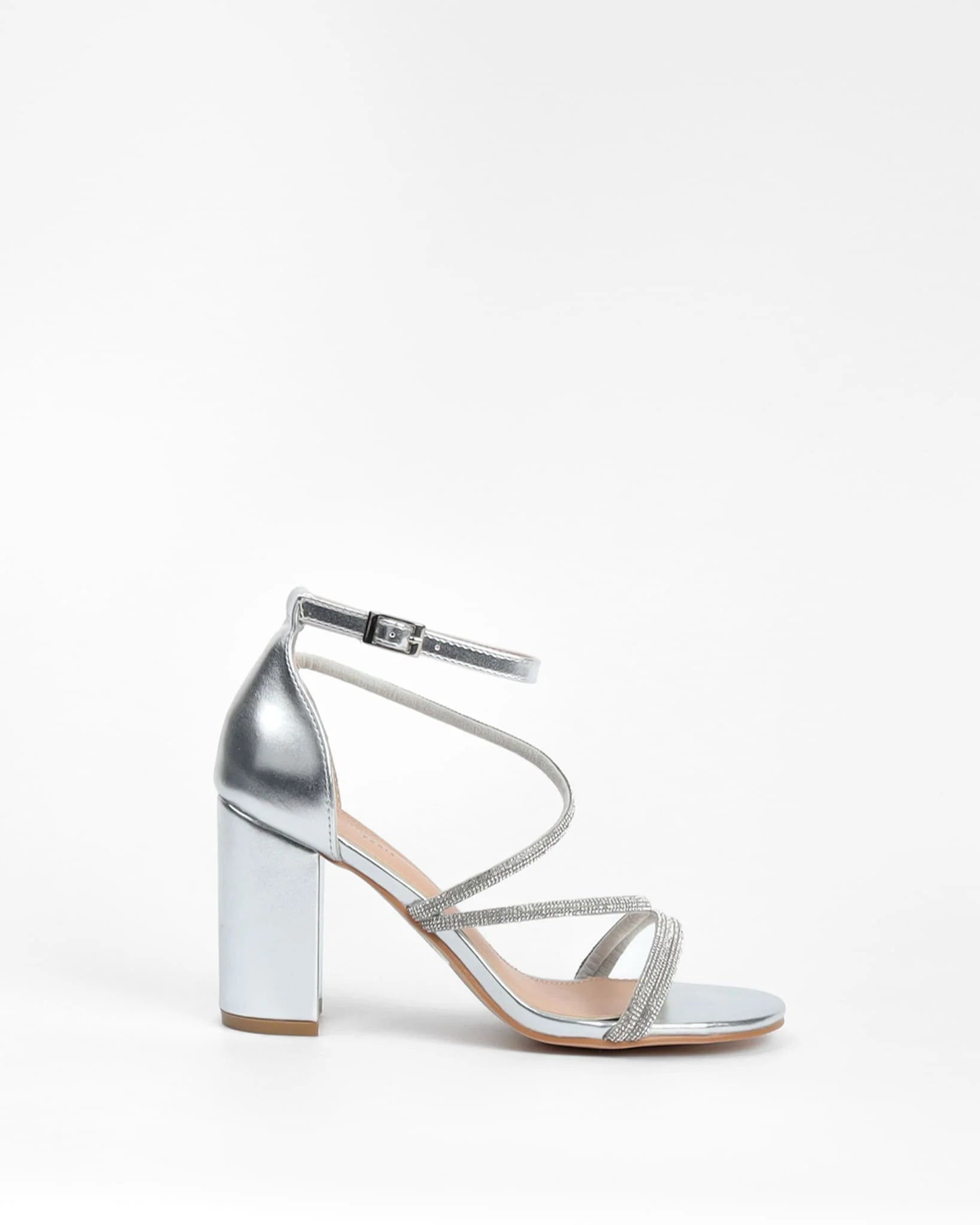 Silberne Sandalen mit Blockabsatz